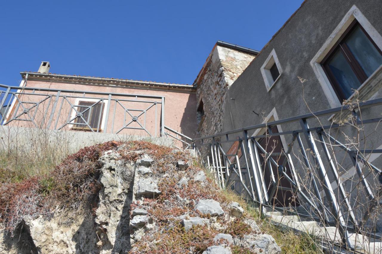 ホテル Il Castello ヴィッジャーノ エクステリア 写真