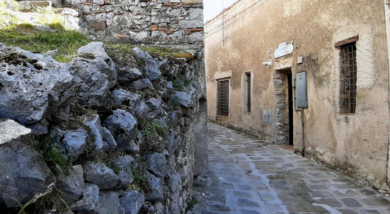 ホテル Il Castello ヴィッジャーノ エクステリア 写真